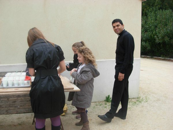 le pre roni surveille lapritif